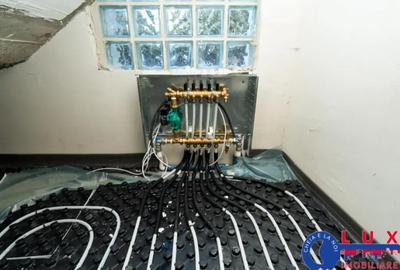 Casă cu 5 camere cu Teren 136 Mp în Neptun - 8