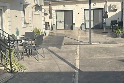 Casă cu 6 camere cu Teren 700 Mp în Central - 1
