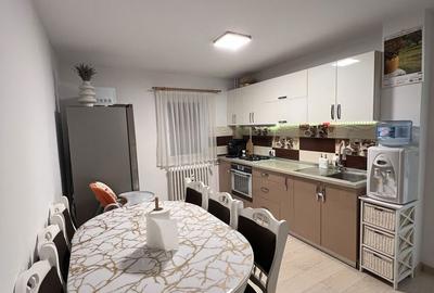 Apartament cu 2 camere semidecomandat în Central - 3