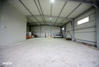 Spațiu comercial, de 1,000 mp, în Central - 10