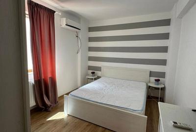 MAMAIA - 2 CAMERE DE VANZARE - CURTE PRIVATA SI LOC DE PARCARE INCLUS - - 2