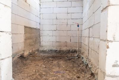 Casă individuală cu 3 camere cu Canalizare în Moinești - 9