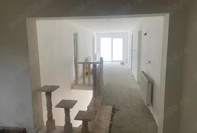 Casă cu 12 camere în Central - 6