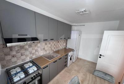 Apartament de vanzare cu 2 camere, 66 mp, zona Central Apartament de vanzare cu 2 camere, 66 mp, zona Central - 2