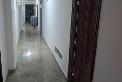 Garsonieră nedecomandată în Central - 1