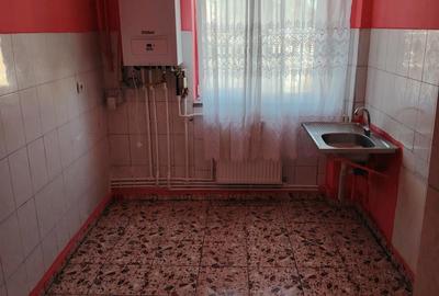 Apartament cu 2 camere decomandat în Central - 1
