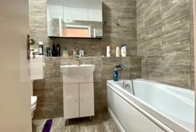 Apartament cu 2 camere semidecomandat în Iris