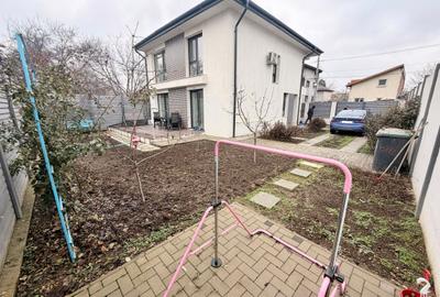 Casa moderna sector 4 P+1+Pod. 5 cam.Util 125mp. Terem 296mp - 1