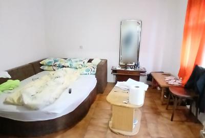 Casă de vânzare | Singur în curte | 130 mp total | Zona Petre Ispirescu - 1