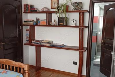 Apartament de vanzare 3 camere - 1