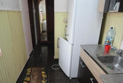 Apartament 1 camera decomandat intr-un bloc de apartamente in Confectii, renovat, mobilat - 1