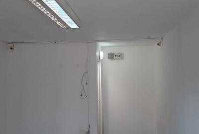 Garsonieră decomandată în Central - 4