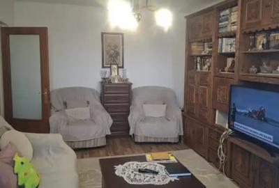 Apartament cu 3 camere decomandat în Republicii - 5