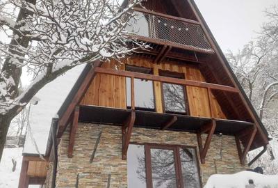 Casă cu 4 camere în Central - 2