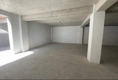 Apartament cu 3 camere decomandat în Siloz - 13