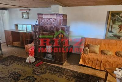 Casă cu 4 camere cu Teren 977 Mp în Caracal - 8