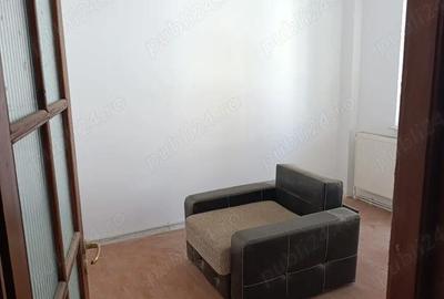 Apartament cu 3 camere decomandat în Precista - 6