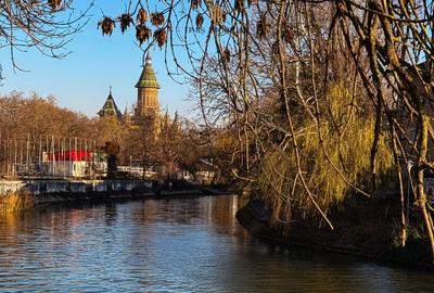 Exclusive Riverside Apartment with Panoramic Views in Paltim - 57