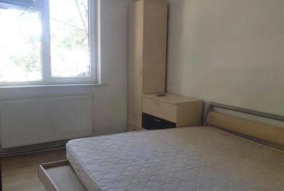 Apartament cu 3 camere decomandat în Central - 4