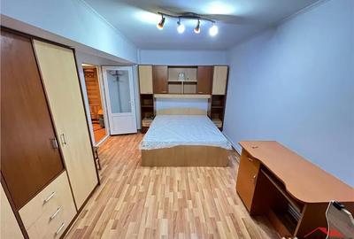 Apartament cu 2 camere decomandat în Brăilei - 4