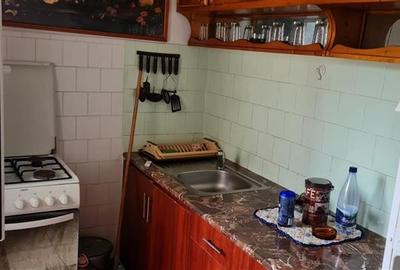 APARTAMENT O CAMERA DE INCHIRIAT - 3