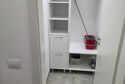 Apartament cu 2 camere semidecomandat în Tractorul - 8