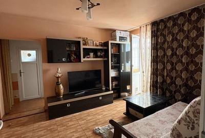 Apartament cu 3 camere semidecomandat în Central - 7