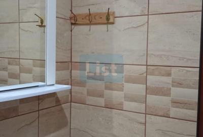 Apartament cu 3 camere decomandat în Micro 20 - 7