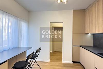 Apartament cu 5 camere decomandat în Aviatorilor - 3