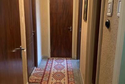 Apartament cu 3 camere în Berceni - 2