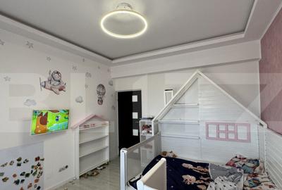 Casă cu 7 camere cu Teren 1200 Mp în Central