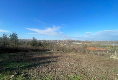 Teren Construcții intravilan de 640 mp, în Sud-Est - 1