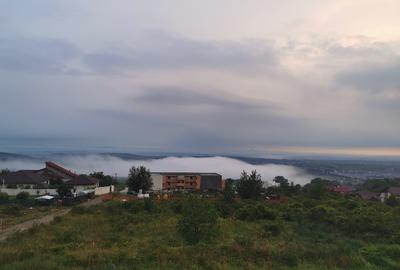 Apartament cu 3 camere decomandat, mobilat în Bucium - 6