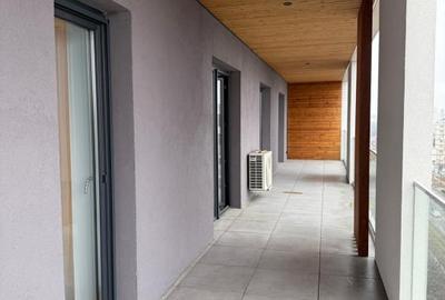 Apartament cu 3 camere decomandat, mobilat în 13 Septembrie - 14