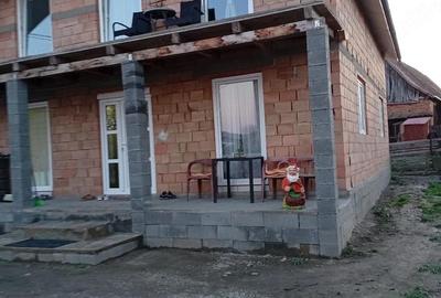 Casă cu Teren 600 Mp în Vânători - 8