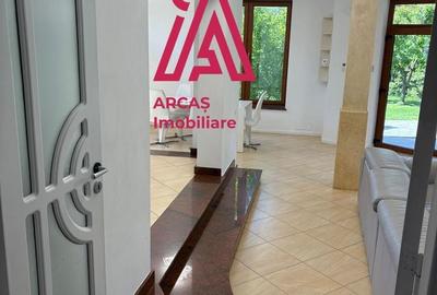 Casă cu 5 camere cu Teren 1300 Mp în Central - 7
