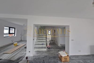 Casa individuala, decomandata, 5 camere,  180 mp., teren 500 mp., zona Subcetate - 1