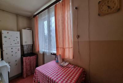 Ultracentral- Ateneu- Razboieni-2 camere decomandate, etaj 2, spatios - 4