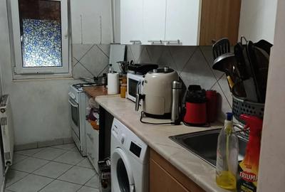 Garsonieră decomandată în Titan - 5