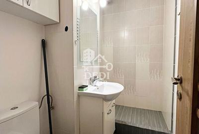 Garsonieră în Luna - 1