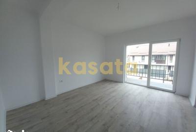 Casă cu 3 camere cu Canalizare în Central - 4