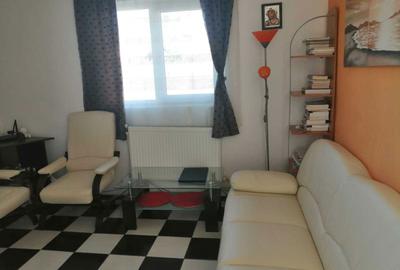 Spațiu comercial, de 132 mp, în 1 Decembrie - 3