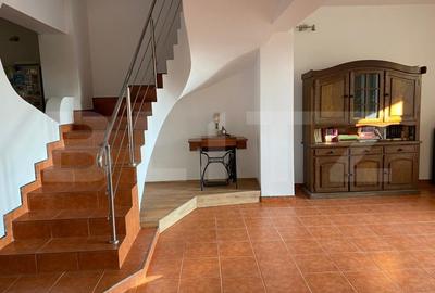 Casă individuală cu 6 camere cu Teren 527 Mp în Central - 7