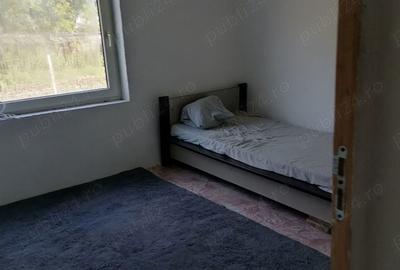 Casă cu 2 camere cu Teren 1440 Mp în Central - 9