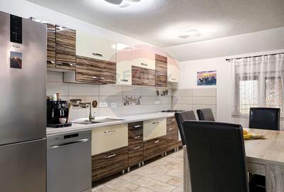 Casă cu 3 camere cu Garaj în Frumușeni - 7