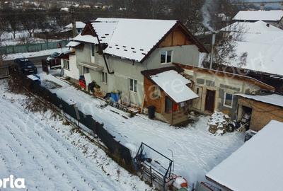 Casă cu 4 camere cu Teren 1626 Mp în Ciofrângeni - 12