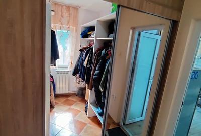 Casă cu 3 camere decomandat cu Teren 627 Mp în Limanu - 2