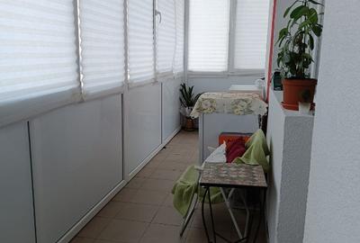 Apartament cu 3 camere decomandat în Central - 9