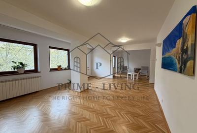 Apartament cu 3 camere, mobilat în Primăverii
