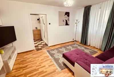 De vanzare apartament cu 2 camere in Micro 16 - 2